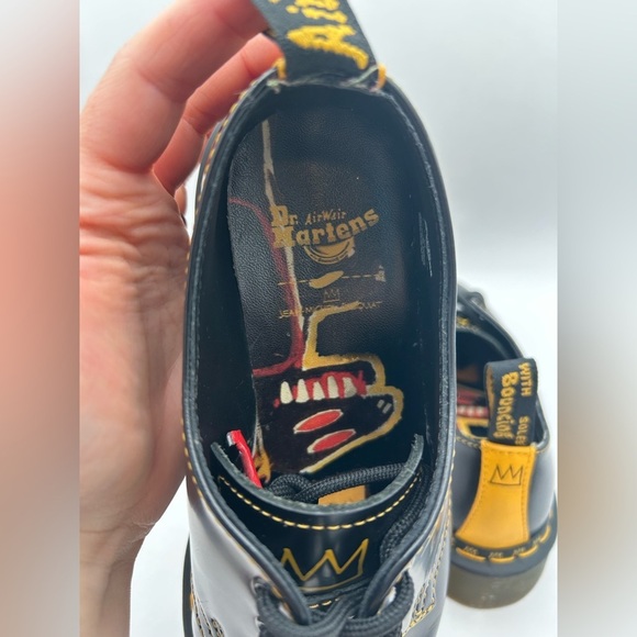 NEW Dr. Martens Jean-Michael Basquiat Pez Dispenser dinosaur 1461 Oxford RARE - Picture 14 of 14